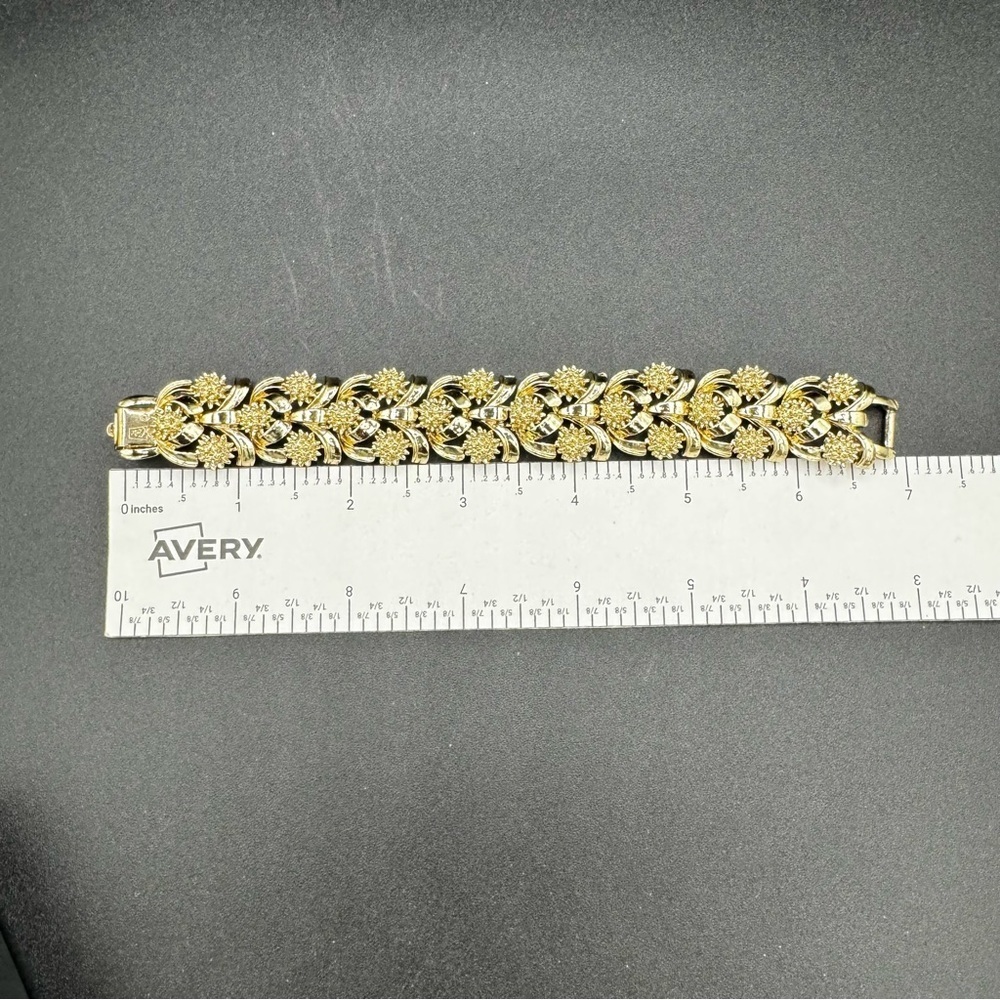 Vintage Signed Coro Pegasus Mid Century Gold Tone Ornate Textured Bracelet 7in - Picture 7 of 14